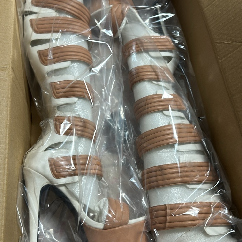 Stylish Tan and White Women's Heels - Picture 2 of 2